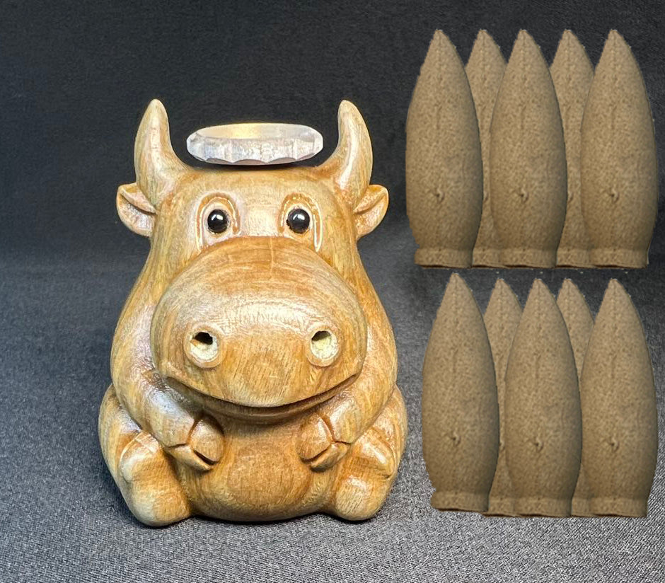 Lamagiclife Green Sandalwood Little Calf Handcrafted Natural Wood Home Decor Toy